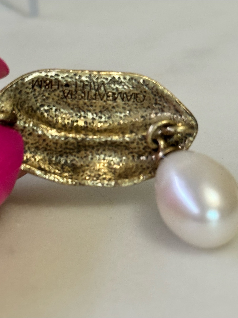 Giambattista Valli x H&M LIMITED EDITION  Pearl Drop Earrings x/Box - Picture 3 of 5